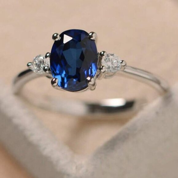 Sterling Silver 925 Oval Blue Sapphire Ring - Picture 1 of 5